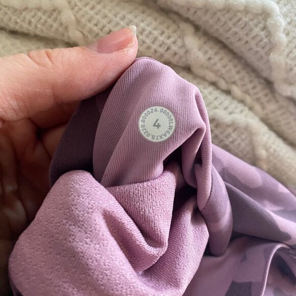 Lululemon Time To Sweat Crop Leggings 23" Icognito Camo Pink Taupe Multi - Picture 9 of 11